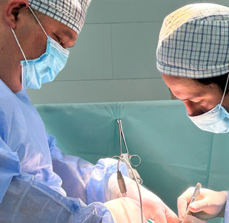 Видалення злоякісної пухлини щитоподібної залози