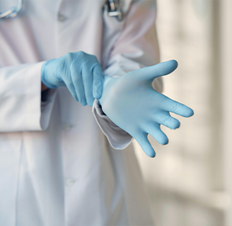 Видалення кісти статевої губи