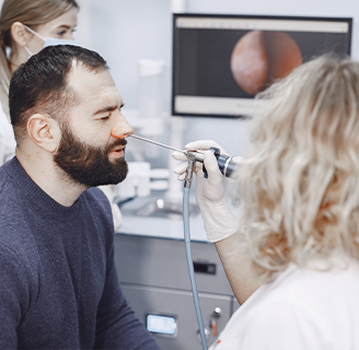 Видалення сторонніх тіл та предметів з носу, горла та вуха